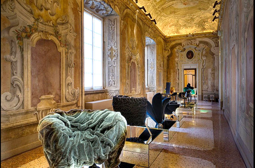 Edra en el palazzo Durini, ahora sede de su showroom permanente