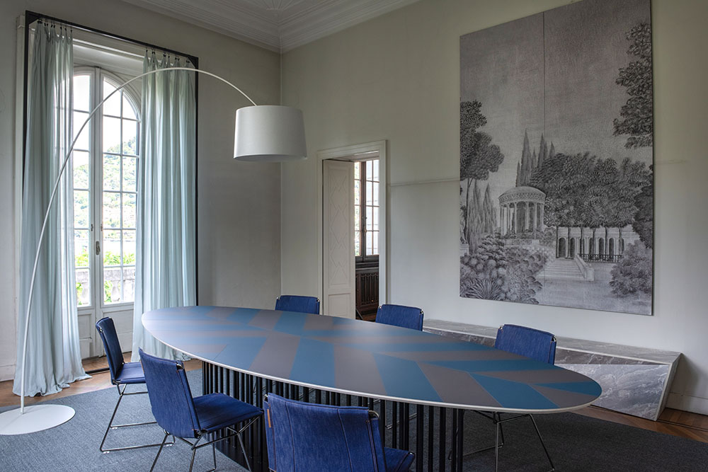 El comedor de Villa Casa Bianca con vistas al Lago Como