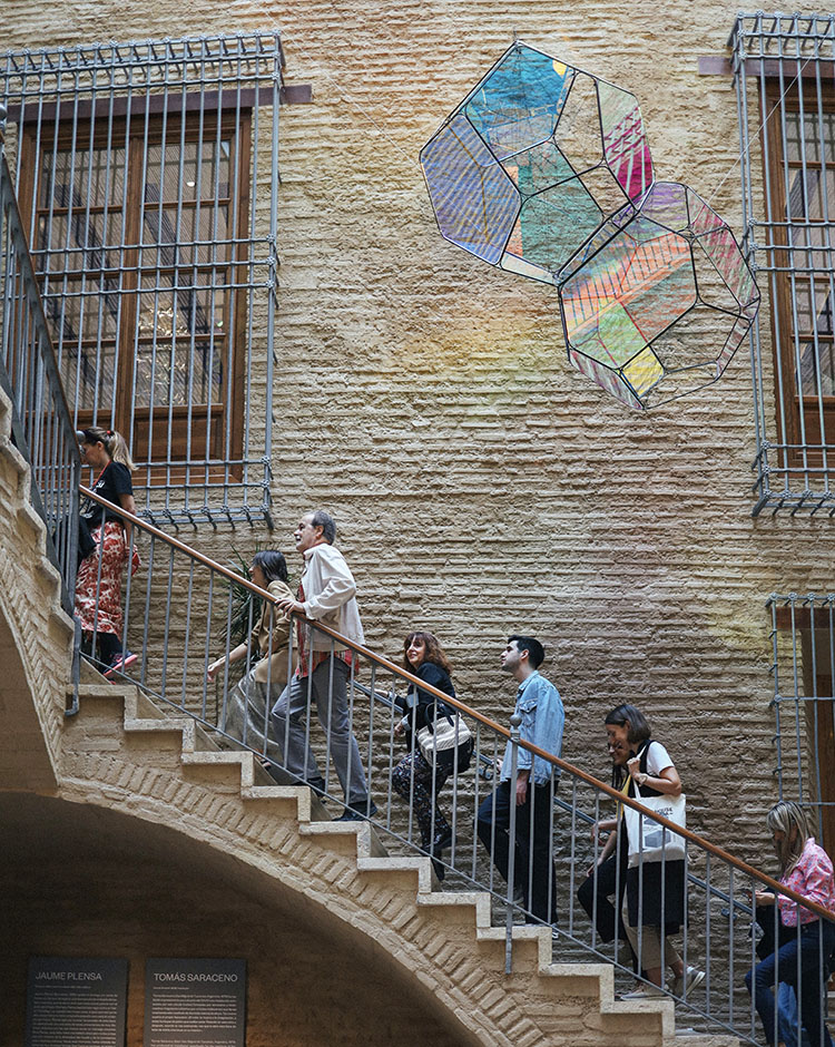 Obra de Tomás Sarraceno en el Centro de Arte Hortensia Herrero rehabilitado por ERRE Arquitectura Open House Valencia 2024