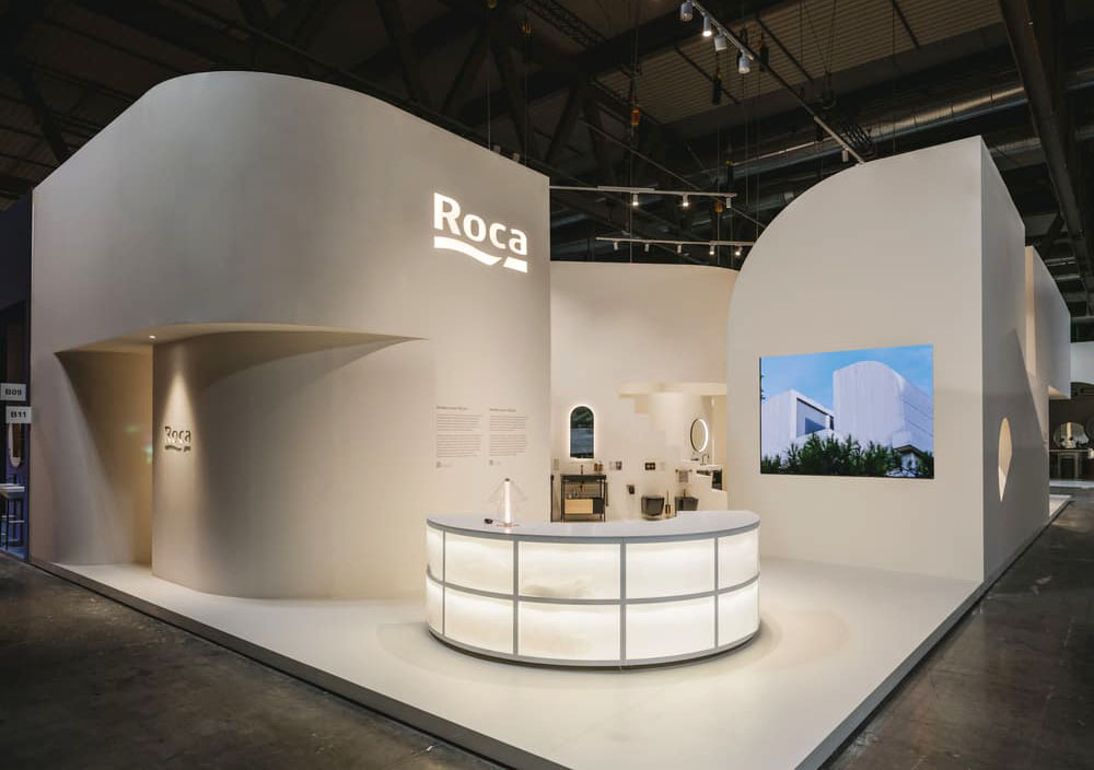Stand de Roca por Mesura Salon del Mobile Milano 2026